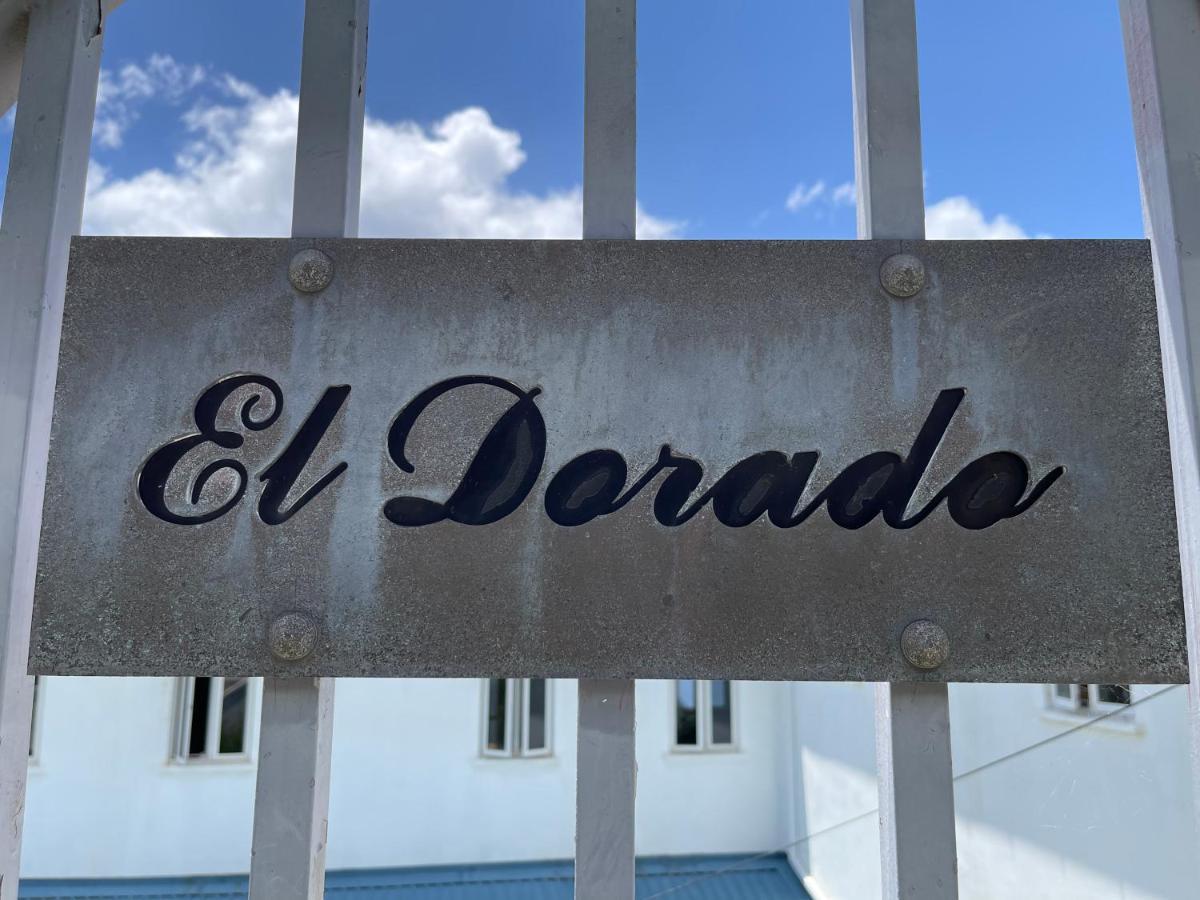 רוזו Eldorado Guesthouse & Car Rental מראה חיצוני תמונה