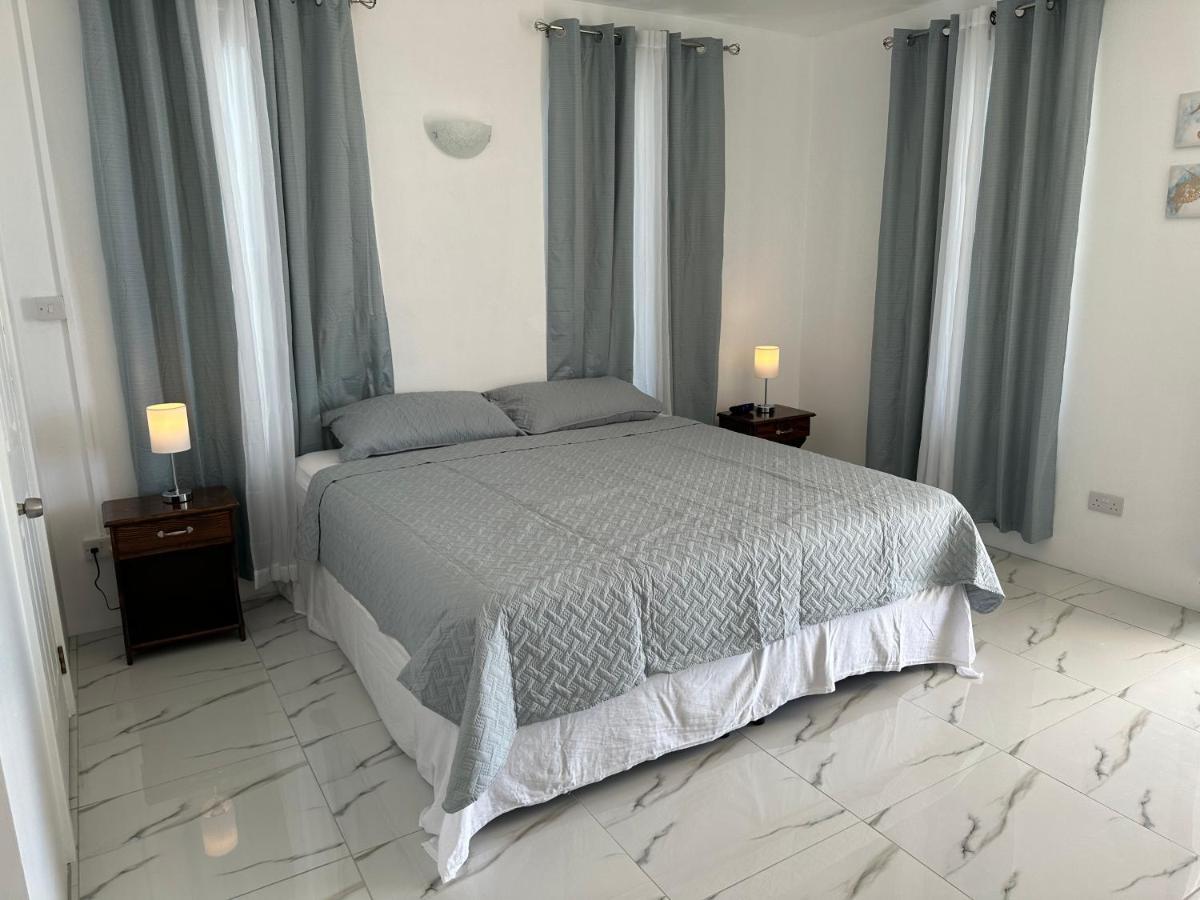 רוזו Eldorado Guesthouse & Car Rental מראה חיצוני תמונה