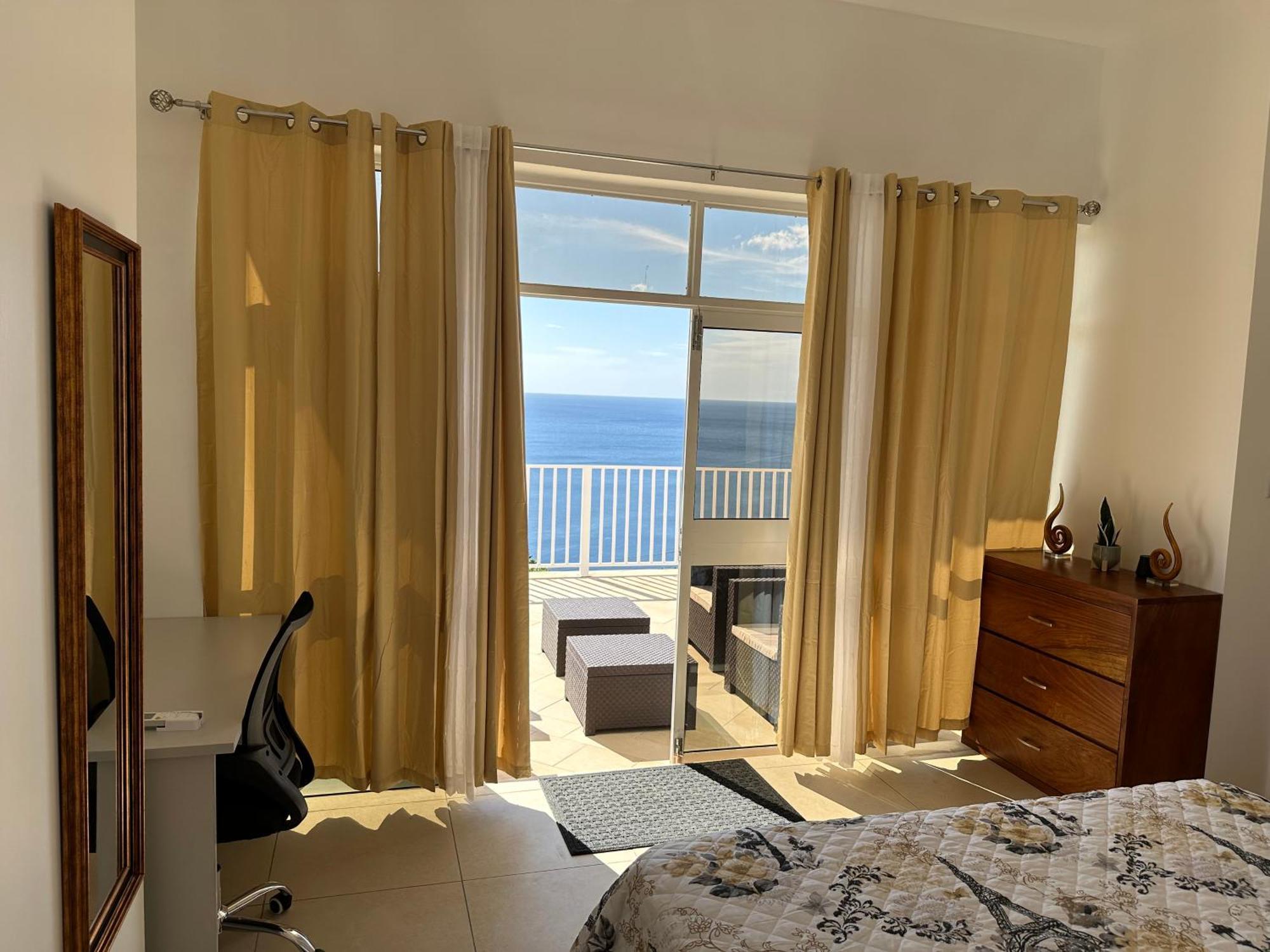 רוזו Eldorado Guesthouse & Car Rental מראה חיצוני תמונה
