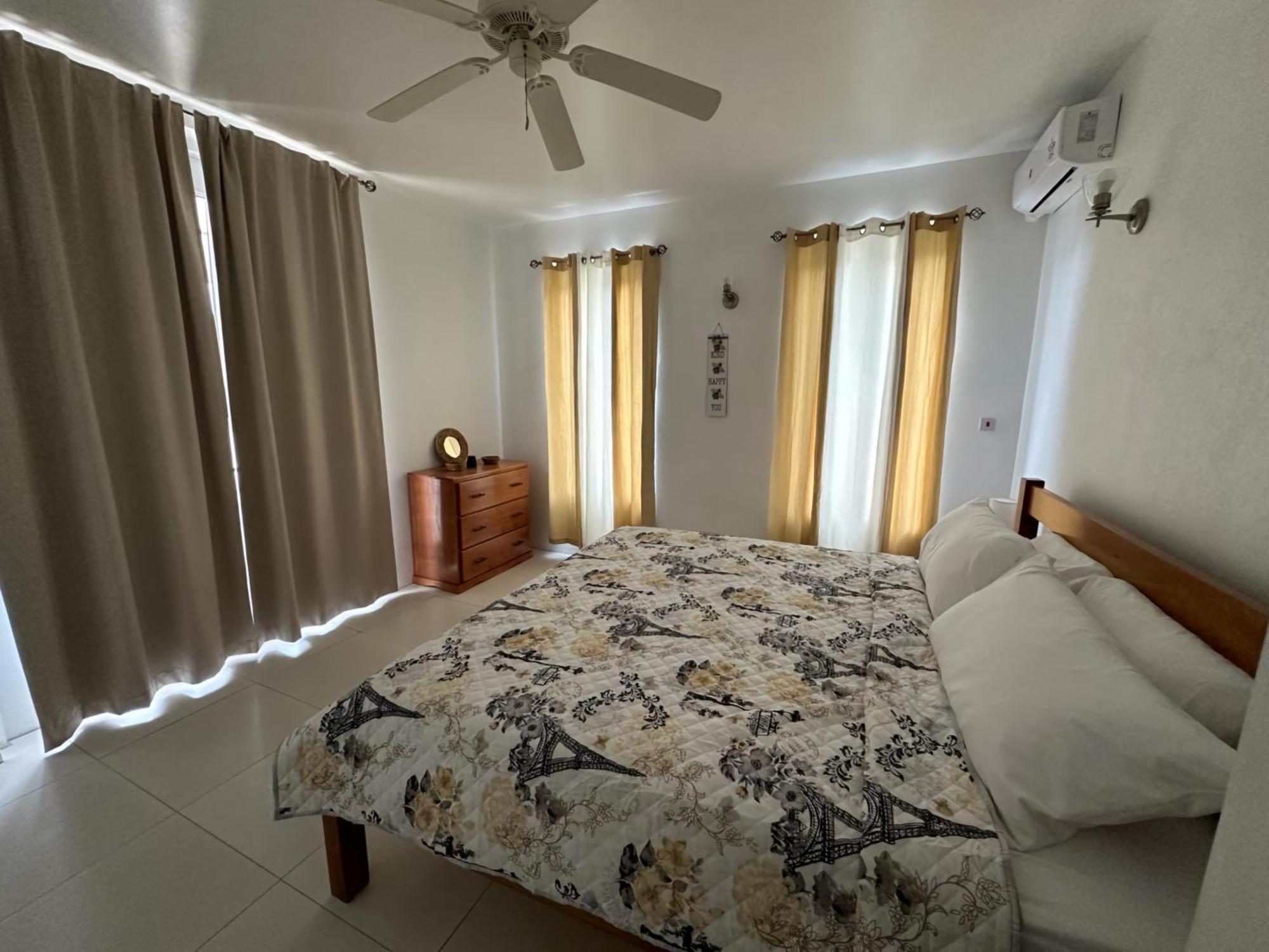 רוזו Eldorado Guesthouse & Car Rental חדר תמונה