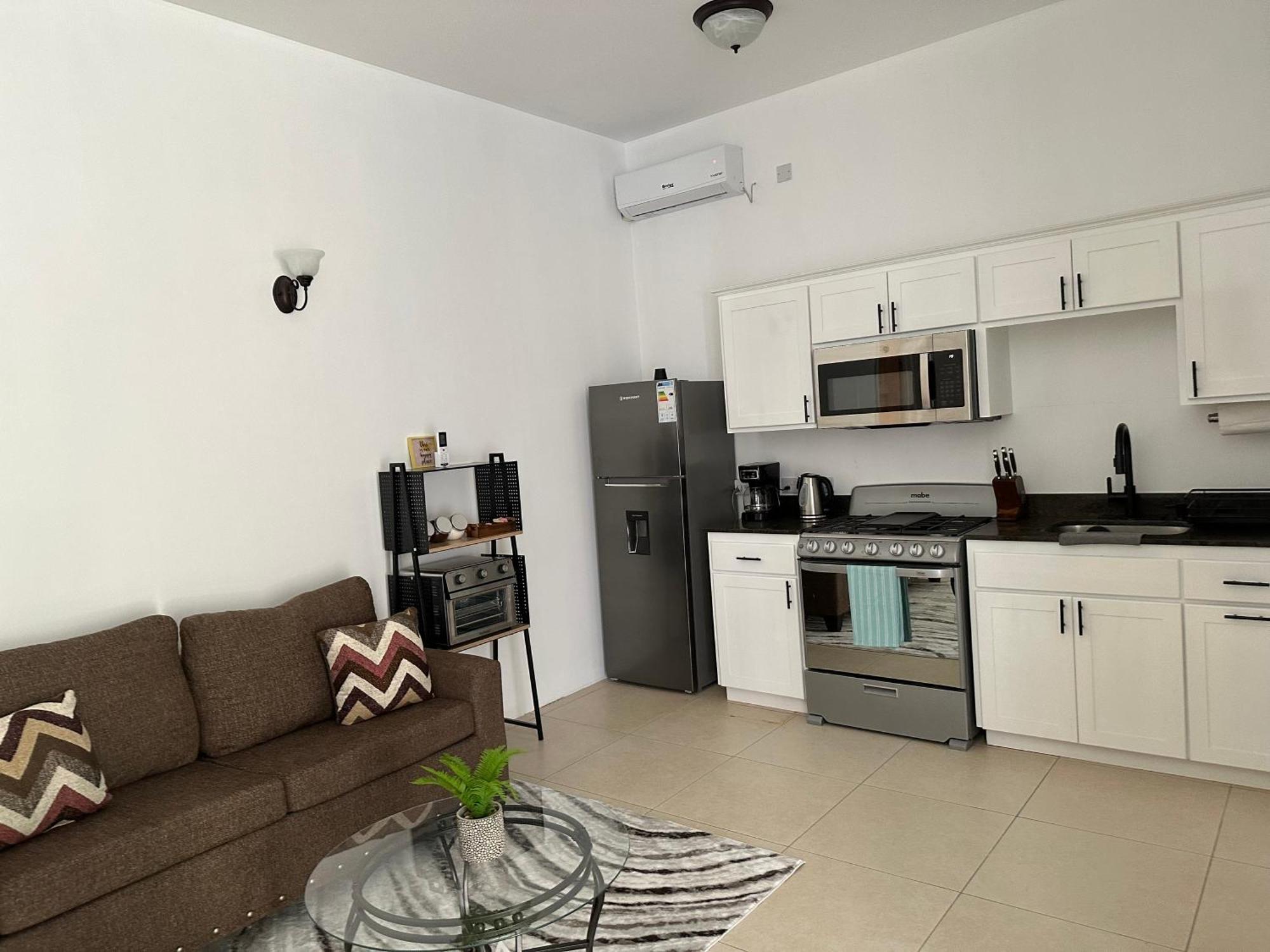 רוזו Eldorado Guesthouse & Car Rental חדר תמונה