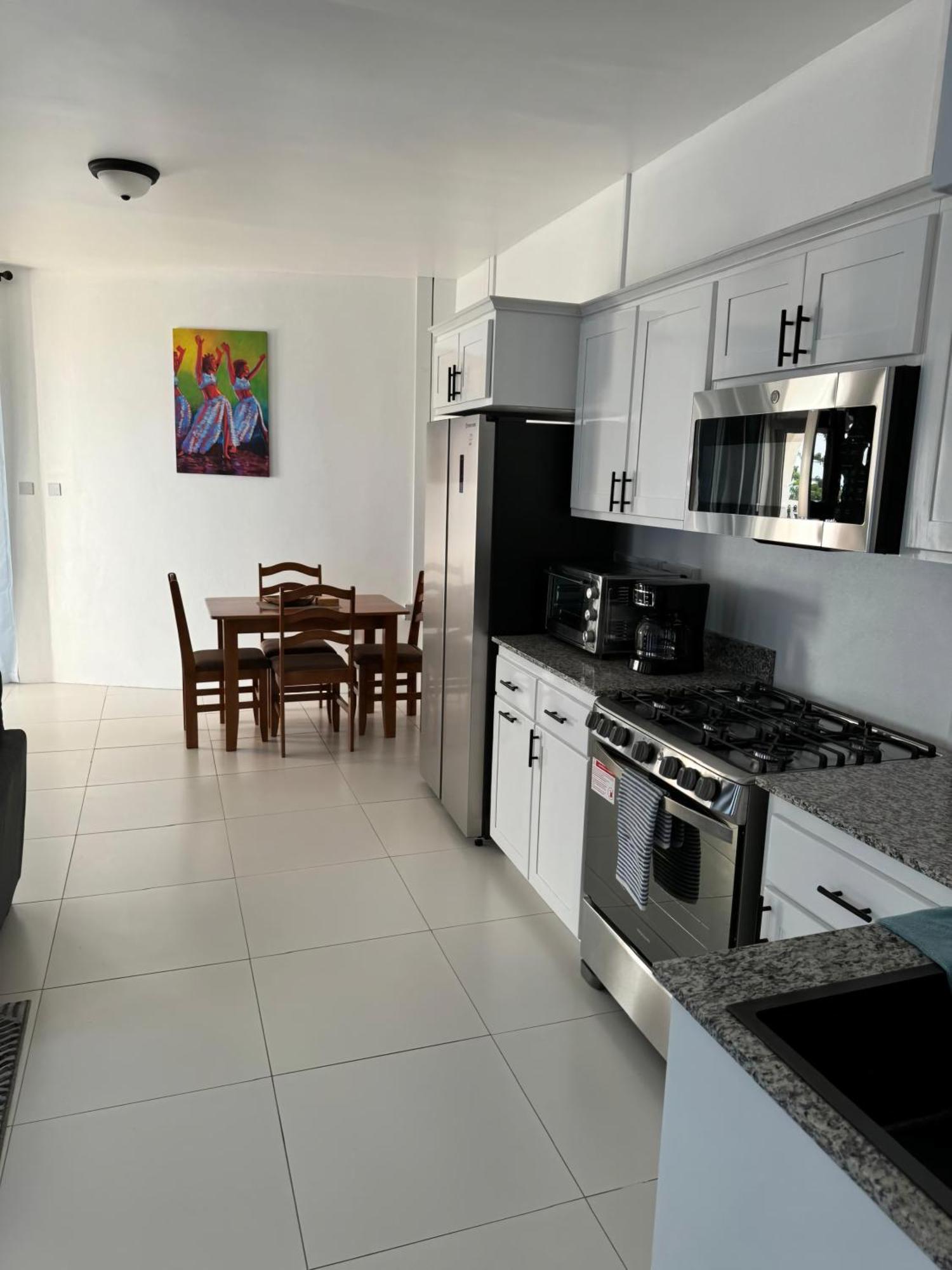 רוזו Eldorado Guesthouse & Car Rental חדר תמונה